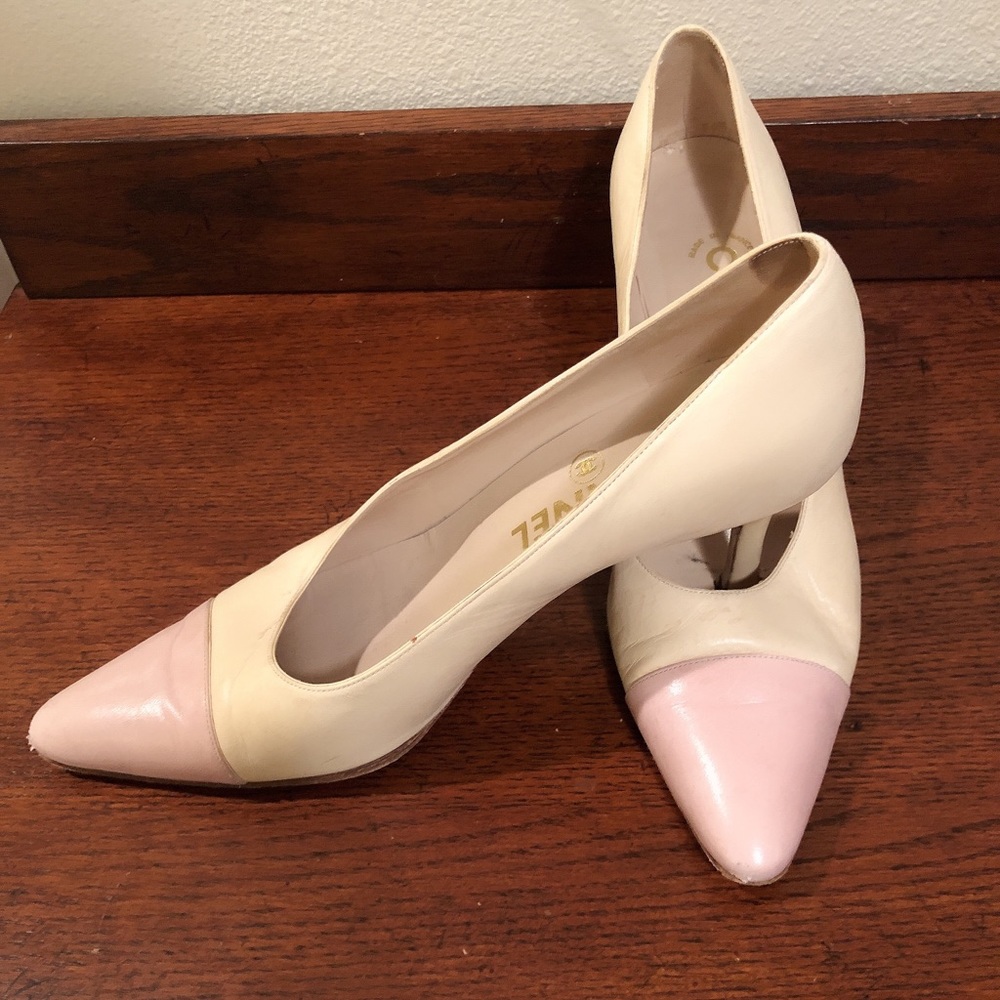 CHANEL PINK BI COLOR PUMPS